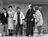 　寛平（右から２人目）と木村進さん（右端）のコンビは絶大な人気を誇った