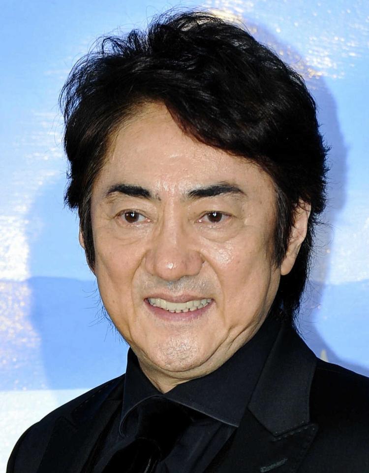 俳優の市村正親