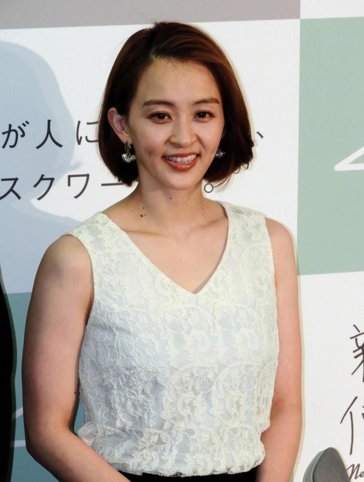 田中理恵 変わらぬ美しさ 子供抱いてスクワット 腹筋 芸能 デイリースポーツ Online