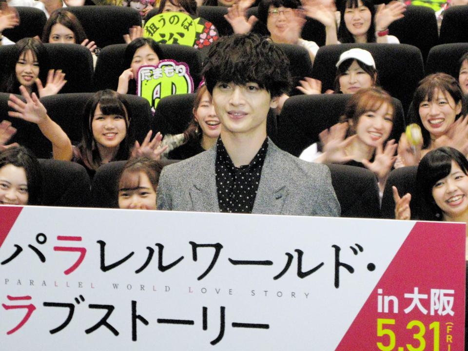 サプライズ舞台あいさつを行ったＫｉｓ-Ｍｙ-Ｆｔ２の玉森裕太＝大阪市内