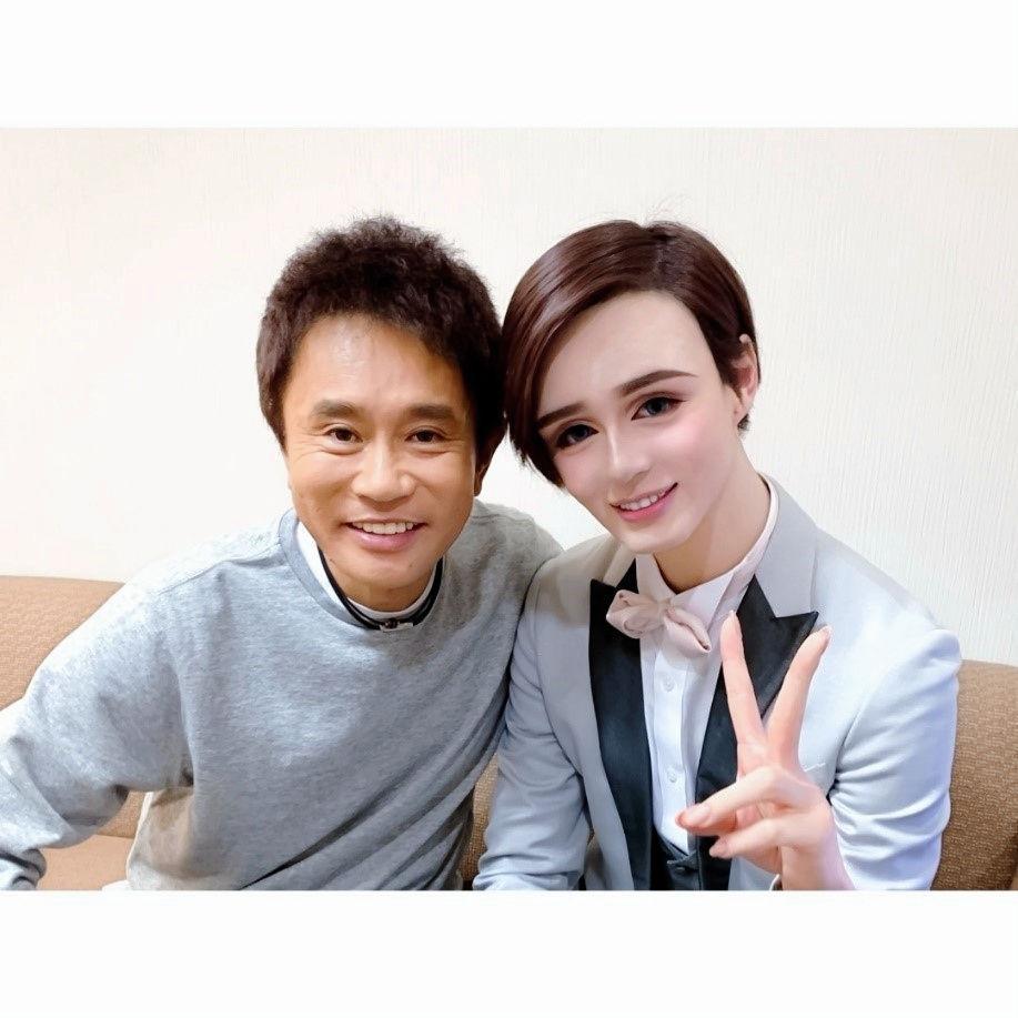 公式ブログで浜田雅功（左）との２ショット写真を公開したＭａｔｔ