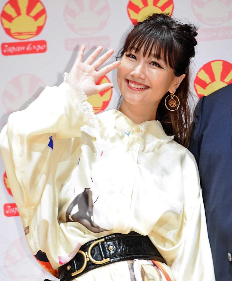 　Ｊａｐａｎ　Ｅｘｐｏ２０１９プレス発表会で笑顔の大塚愛＝東京・国立新美術館（撮影・開出牧）