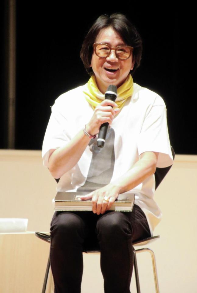 藤井フミヤ クリムト愛熱弁１時間 境遇重ね合わせる 兄弟永遠に仲良し 芸能 デイリースポーツ Online