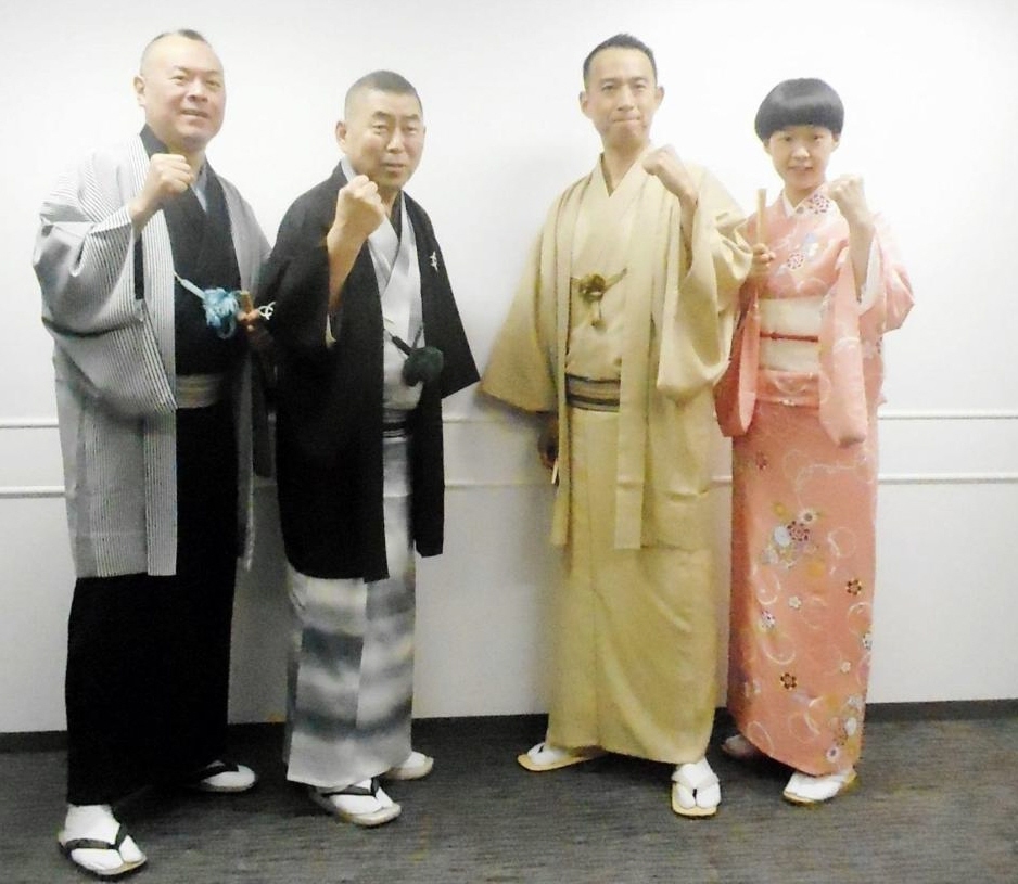 　会見に出席した（左から）桂団朝、桂南光、桂南天、桂二葉＝大阪市内