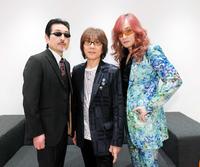 デビュー４５周年を迎えたＴＨＥ　ＡＬＦＥＥ。左から桜井賢、坂崎幸之助、高見沢俊彦＝東京・神宮前タワービルディング　