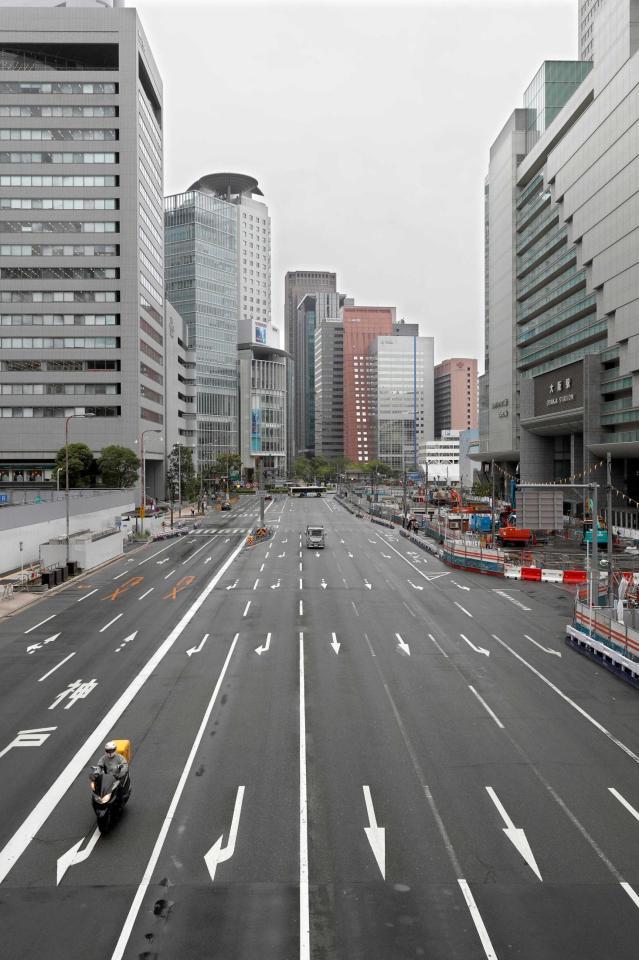 　閑散としたＪＲ大阪駅前