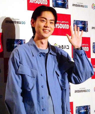 　「ＪＯＹＳＯＵＮＤ　ＭＡＸ　ＰＡＲＴＹ　２０１９」に出席した菅田将暉