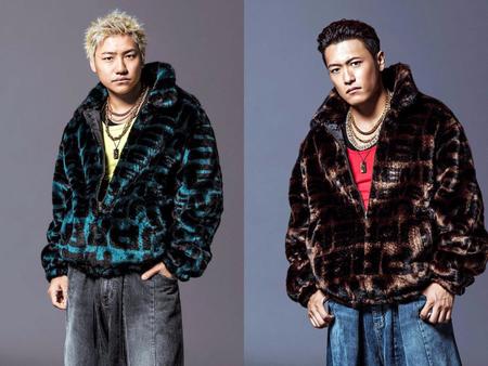 　尾々地正也役の小森隼（左）と尾々地真也役の中務裕太