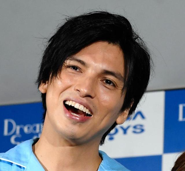 アレク 父親が 警察に連れて行かれた 芸能 デイリースポーツ Online
