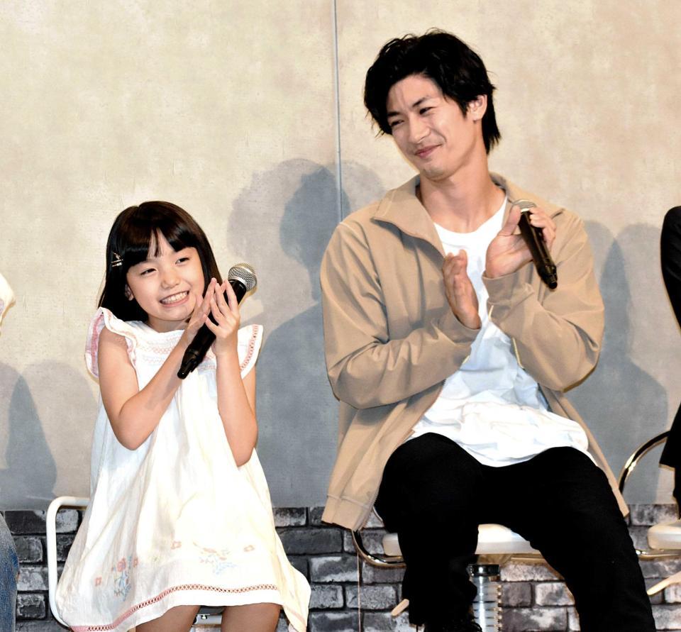 三浦春馬 初の父親役で娘にメロメロ 来泉ちゃんとの写真を待ち受けに 芸能 デイリースポーツ Online