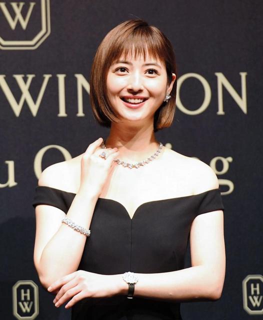 佐々木希 ４億４０００万アクセサリーにうっとり ずーっと見ていたい 芸能 デイリースポーツ Online