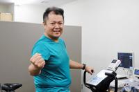 大阪マラソン完走に向けた肉体改造の効果を見せたブラックマヨネーズ・小杉竜一