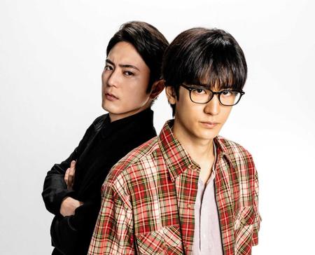 　来年１月期ドラマ「僕はどこから」に主演する中島裕翔（右）と、共演の間宮祥太朗
