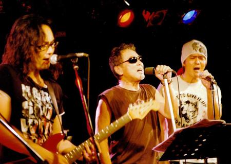 　０９年に共演した（左から）原田喧太、原田さん、佐藤浩市