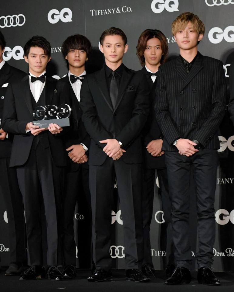 ポップアイコンズオブザイヤーを受賞したＫｉｎｇ＆Ｐｒｉｎｃｅの（右から）永瀬廉、神宮寺勇太、平野紫耀、高橋海人、岸優太＝都内