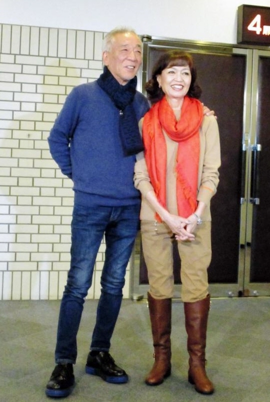 胃の全摘手術から仕事復帰したチェリッシュの松崎悦子（右）と松崎好孝＝東京・練馬文化センター