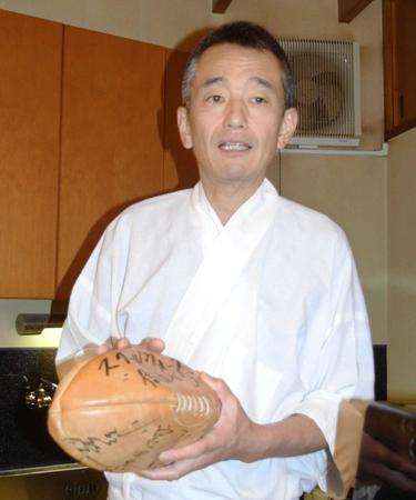 　梅宮さんの義理の弟役を演じた宮田恭男さん＝東京・世田谷区下馬の「都寿司」