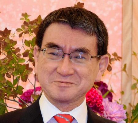 　河野太郎氏