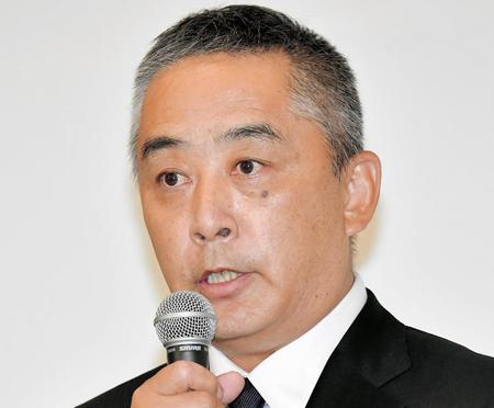 吉本興業・岡本昭彦社長