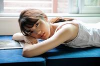 水谷果穂カレンダーのワンカット