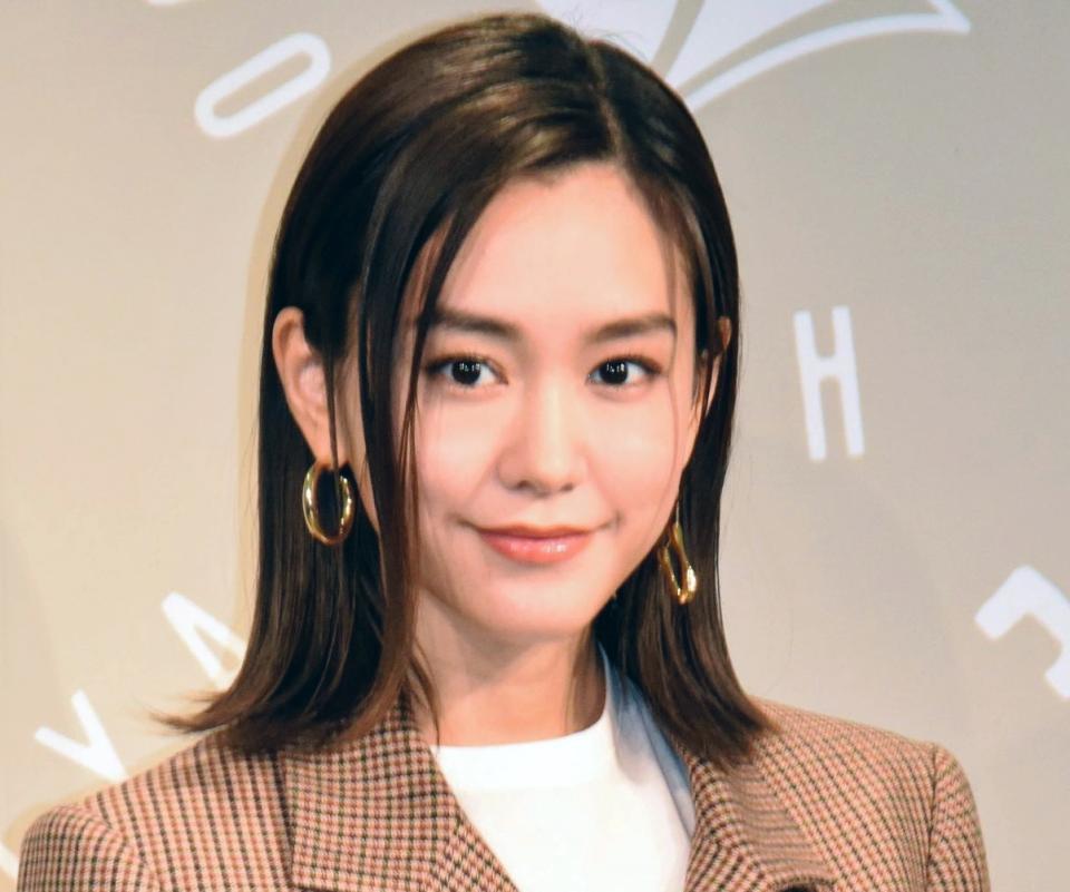 　桐谷美玲