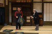 『一姫二太郎三かぼちゃ』の藤山扇治郎（左）と高田次郎＝京都・南座（Ｃ）松竹
