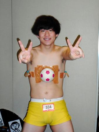 Ｒ-１ぐらんぷりに出場したキャツミ＝大阪市内