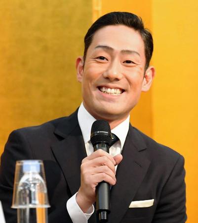 制作発表に登壇し、笑顔を見せる中村勘九郎＝東京・銀座フェニックスプラザ（撮影・高石航平）