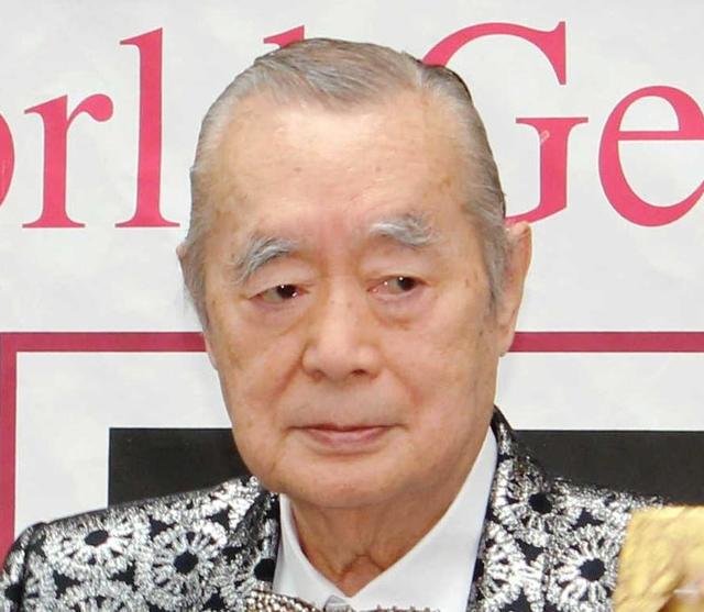 ナイキ厚底シューズ余波で… ドクター中松氏「スーパーピョンピョン」に