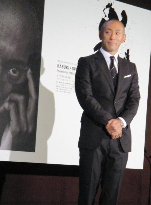 ＫＡＢＵＫＩ×ＯＰＥＲＡ「光の王」Ｐｒｅｓｅｎｔｅｄ　ｂｙ　ＥＮＥＯＳの公演概要およびチケット発売に関する発表会に出席した市川海老蔵＝東京国際フォーラム