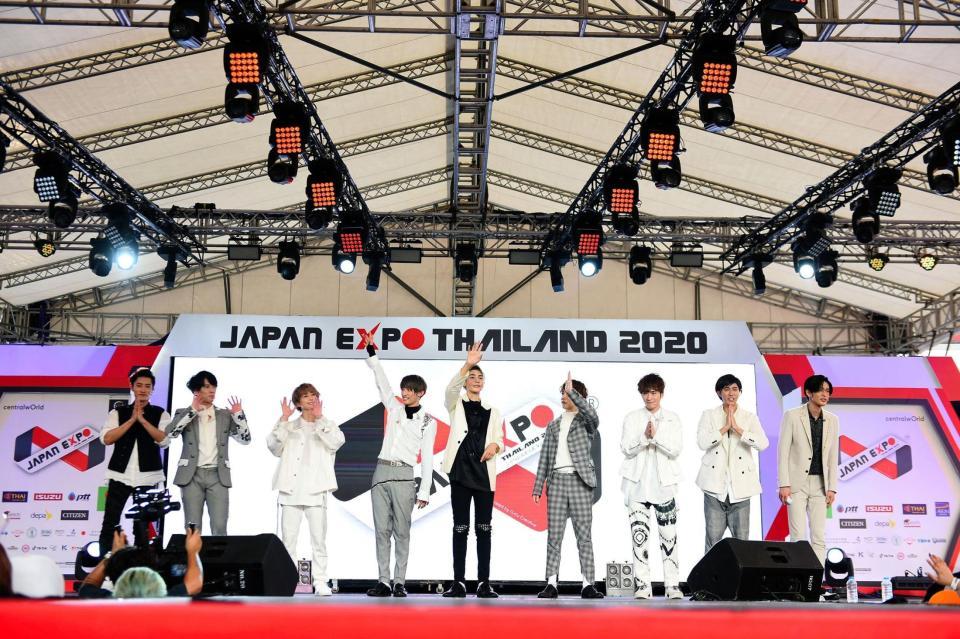 　「Ｊａｐａｎ　Ｅｘｐｏ　Ｔｈａｉｌａｎｄ　２０２０」でファンに呼びかけるＳｎｏｗ　Ｍａｎ