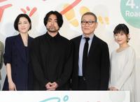 　トークショーを行った（左から）広末涼子、山田孝之、國村隼、伊藤沙莉