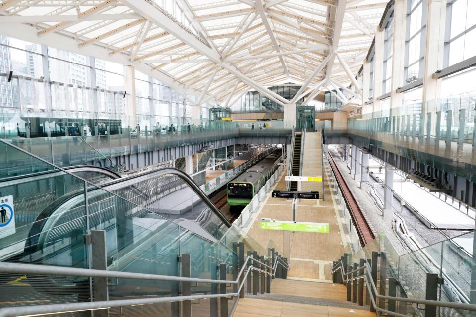 14日に開業するＪＲ高輪ゲートウェイ駅の構内