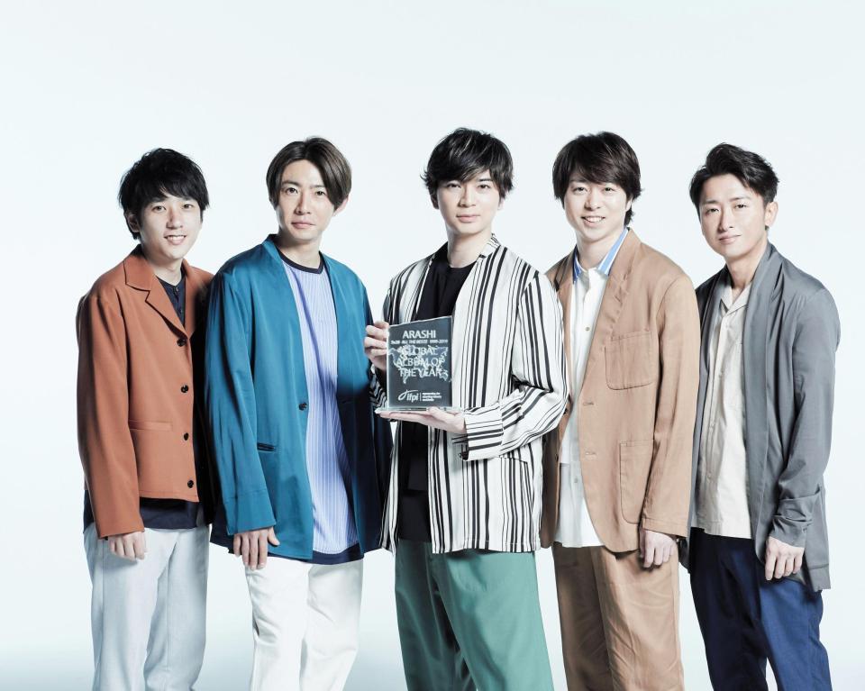 　「Ｇｌｏｂａｌ　Ａｌｂｕｍ　ｏｆ　２０１９」を受賞した嵐