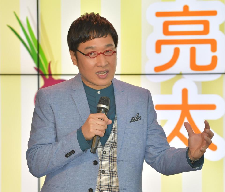初回放送を無事に終え感想を話す山里亮太＝関西テレビ（撮影・神子素慎一）