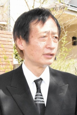 取材に応じた奥山和由氏＝都内