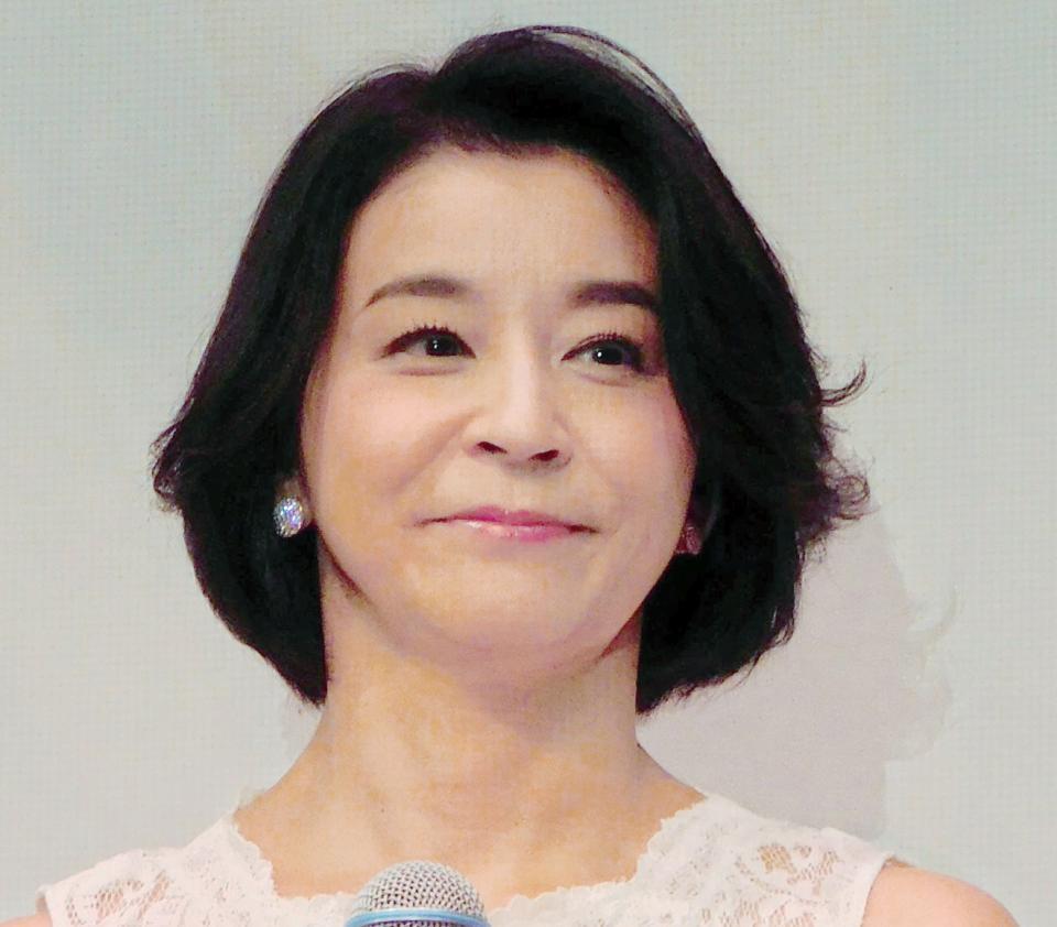 高嶋ちさ子