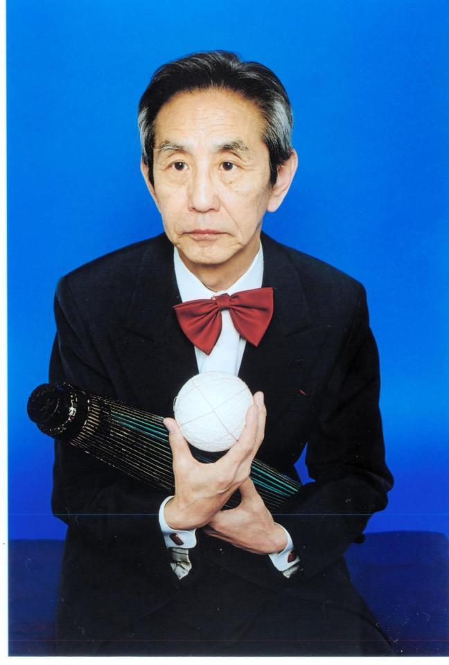 鏡味健二郎さん＝落語芸術協会提供