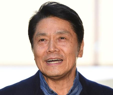 　峰竜太
