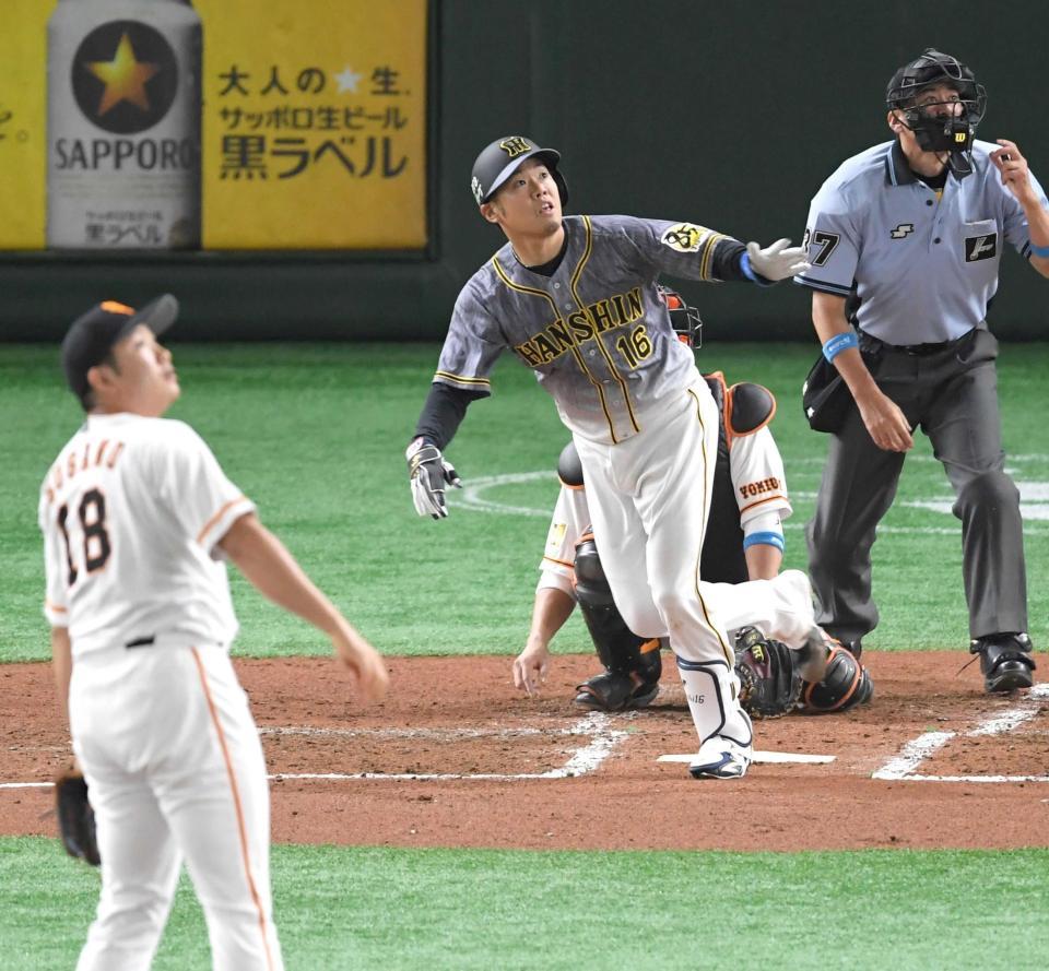 　開幕戦で、菅野から先制ソロを放つ西勇＝１９日