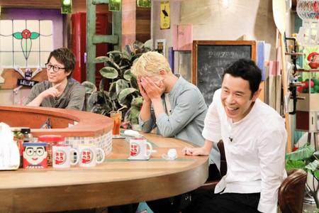 　「おかべろ」に出演した（左から）ロンドンブーツ１号２号・田村淳、同・田村亮、ナインティナイン・岡村隆史