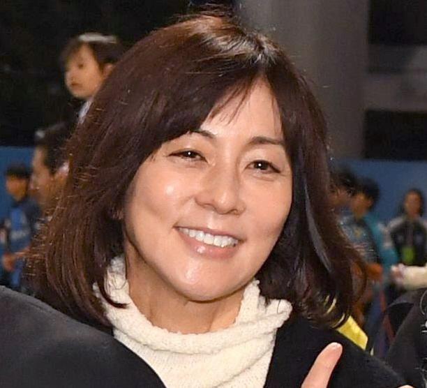 三浦りさ子 結婚27周年を報告 とにかく明るい家族でよかった 芸能 デイリースポーツ Online