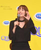 愛犬について話す川口春奈＝東京・大手町三井ホール（撮影・高石航平）