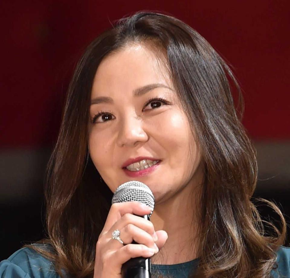 華原朋美 生配信でチュ 小室氏への思い質問に 思い出もなくなっちゃった 芸能 デイリースポーツ Online