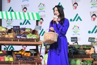 「１０月２日は直売所の日」ＰＲイベントに出席した仲間由紀恵（撮影・中田匡峻）