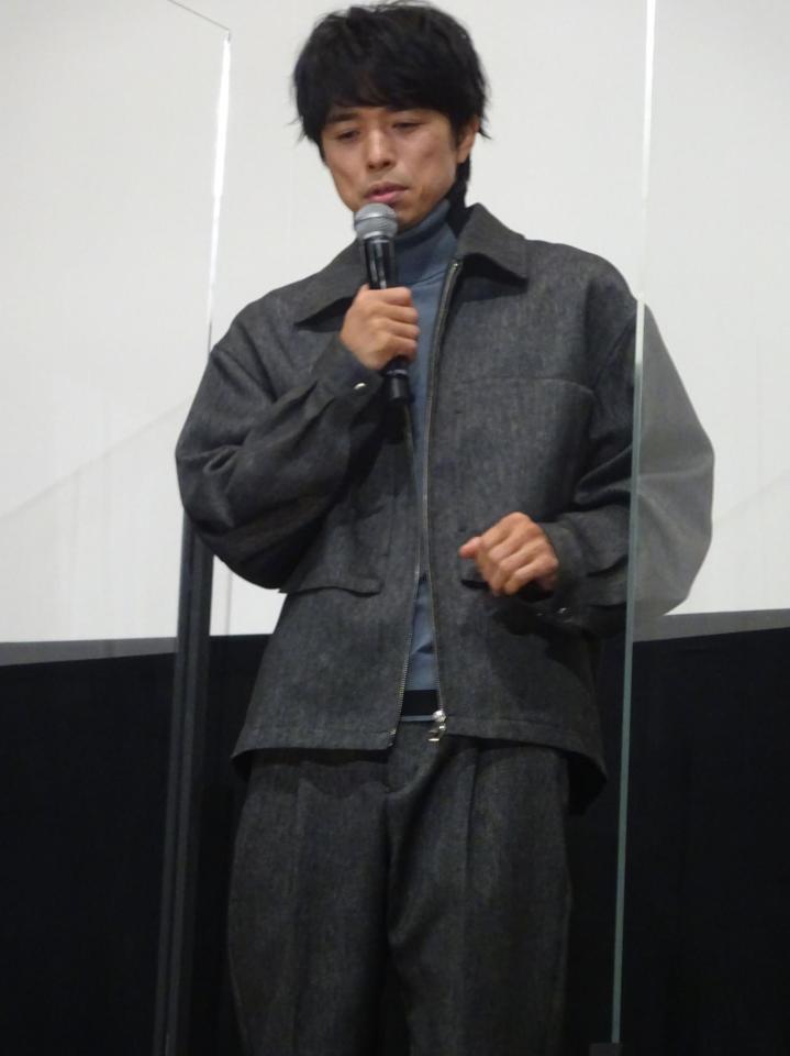 息子役を演じた道枝駿佑からの手紙に、思わず感極まる井ノ原快彦＝東京・丸の内