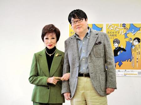　朗読劇「ななしのルーシー」の取材会に出席した浅丘ルリ子（左）と六角精児