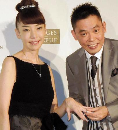 爆笑問題の太田光（右）と夫人の太田光代さん