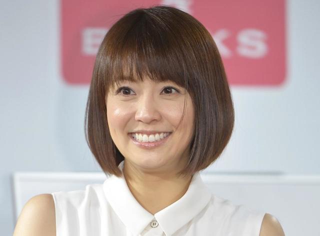 小林麻耶の夫 金髪やめ青髪に 心の声を聞くことが大切 芸能 デイリースポーツ Online