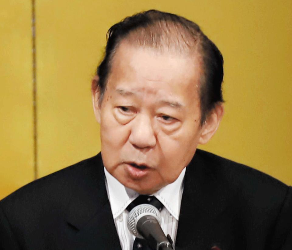 　二階俊博幹事長